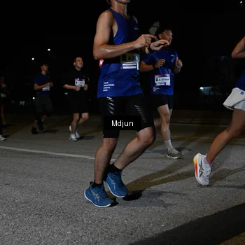 Runner Photo 7437227