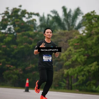 Runner Photo 7437231
