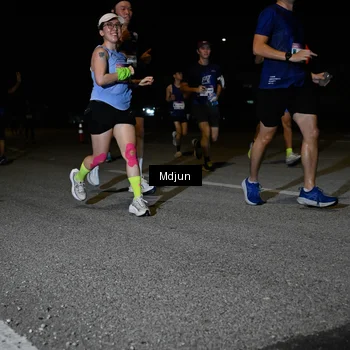 Runner Photo 7437260