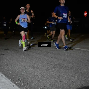 Runner Photo 7437261