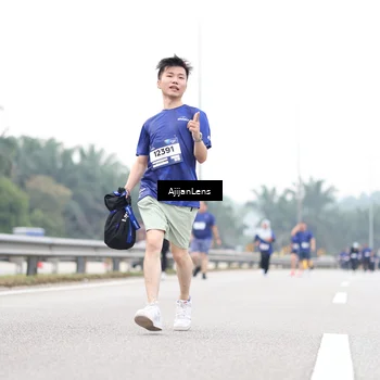 Runner Photo 7437267