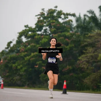 Runner Photo 7437270