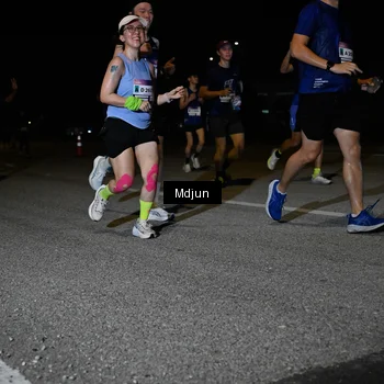 Runner Photo 7437284