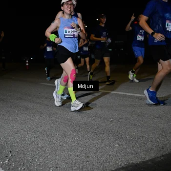 Runner Photo 7437286