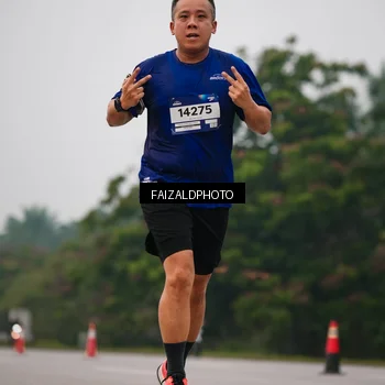 Runner Photo 7437301