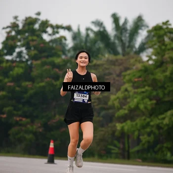 Runner Photo 7437306