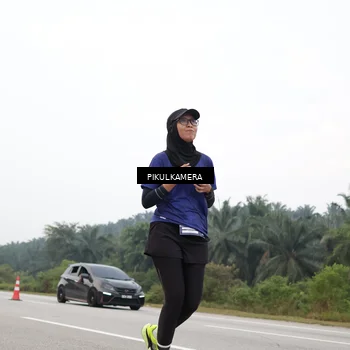 Runner Photo 7437311