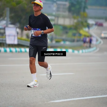 Runner Photo 7437343