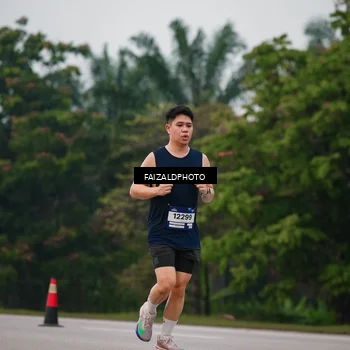 Runner Photo 7437351