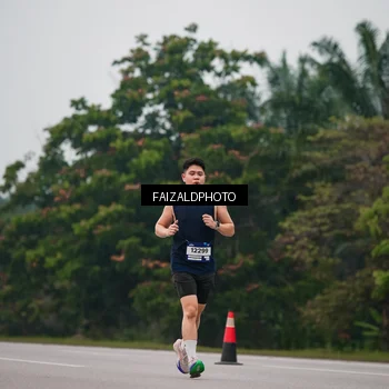 Runner Photo 7437366