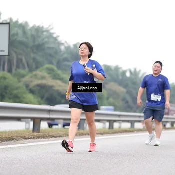 Runner Photo 7437386