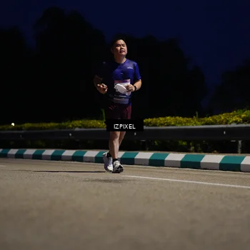 Runner Photo 7437387