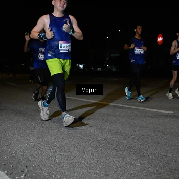 Runner Photo 7437404