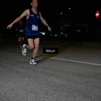 Runner Photo 7437408