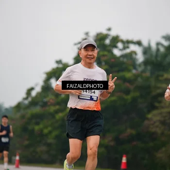 Runner Photo 7437428