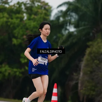 Runner Photo 7437435