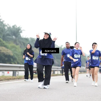 Runner Photo 7437445