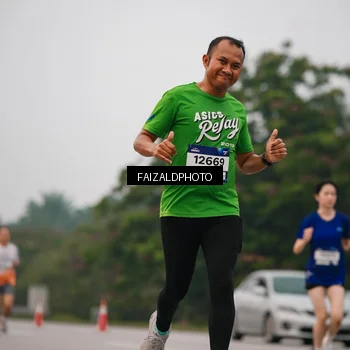 Runner Photo 7437455
