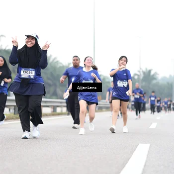 Runner Photo 7437467