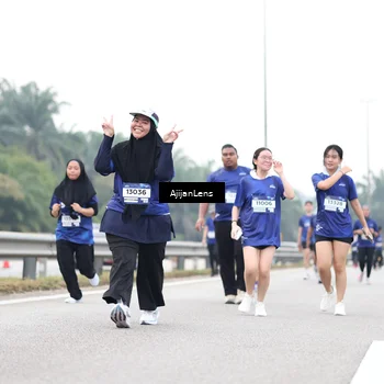 Runner Photo 7437484