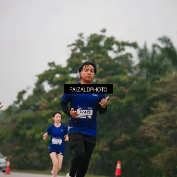 Runner Photo 7437493