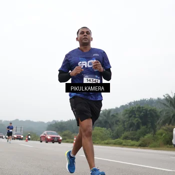 Runner Photo 7437520