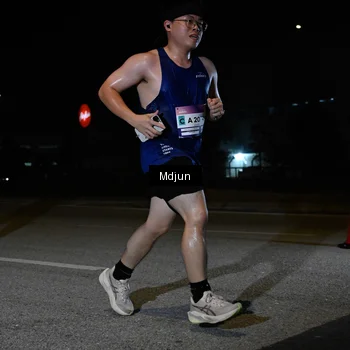 Runner Photo 7437535