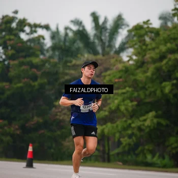 Runner Photo 7437539