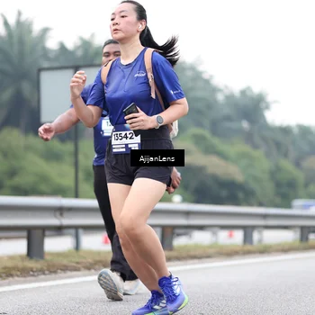 Runner Photo 7437554