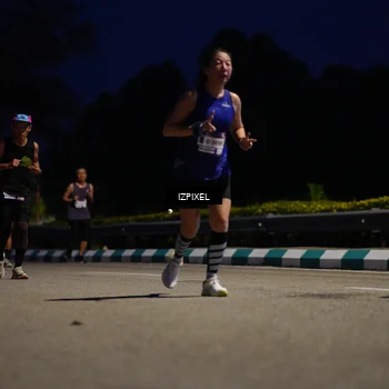 Runner Photo 7437558