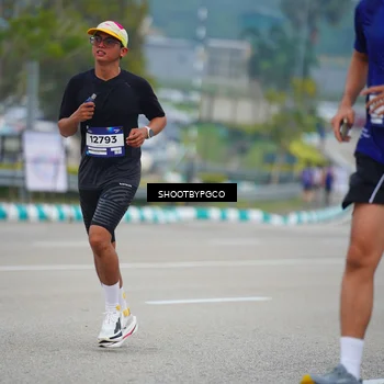 Runner Photo 7437564