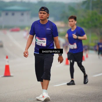 Runner Photo 7437586