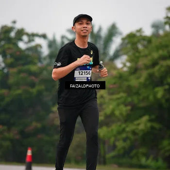 Runner Photo 7437609