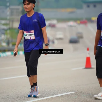 Runner Photo 7437612
