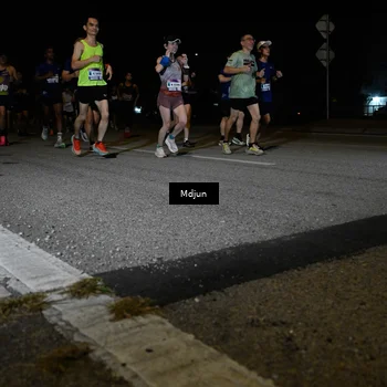 Runner Photo 7437618