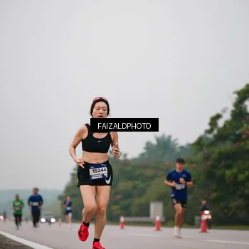 Runner Photo 7437622