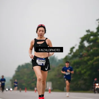 Runner Photo 7437625