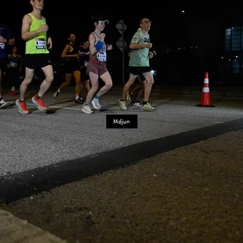 Runner Photo 7437665