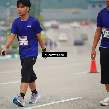 Runner Photo 7437669