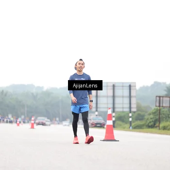 Runner Photo 7437681