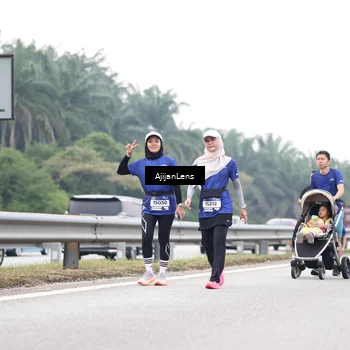 Runner Photo 7437683