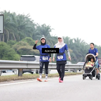 Runner Photo 7437684