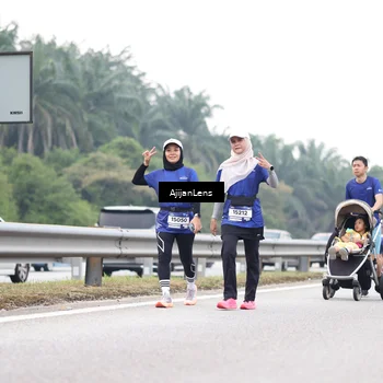 Runner Photo 7437696