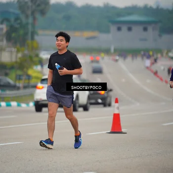 Runner Photo 7437700