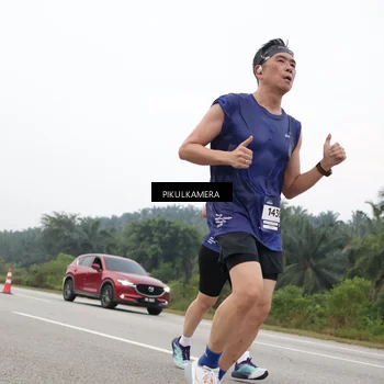 Runner Photo 7437702
