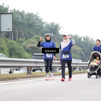 Runner Photo 7437703