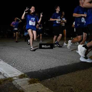 Runner Photo 7437710