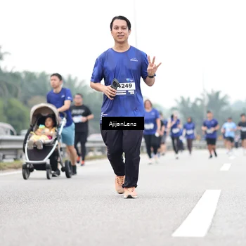 Runner Photo 7437715