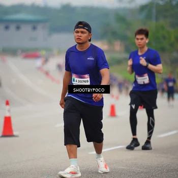 Runner Photo 7437720