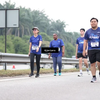 Runner Photo 7437723